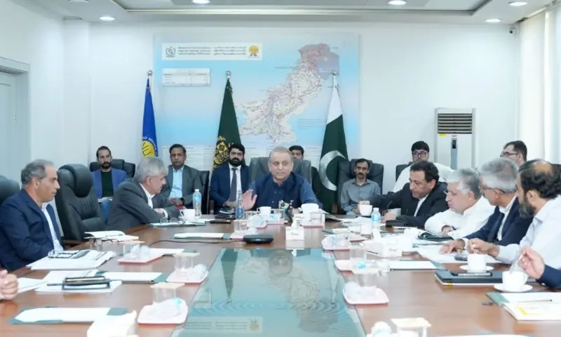 Aleem Orders NHA Overhaul to Align Pakistan Highways With Global Standards