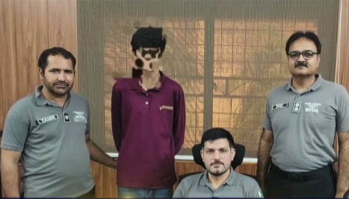 بہاولپور میں مصنوعی ذہانت کے غلط استعمال سے ہولناک واقعہ، بیٹے نے اے آئی کی مدد سے باپ کو زہر دے دیا