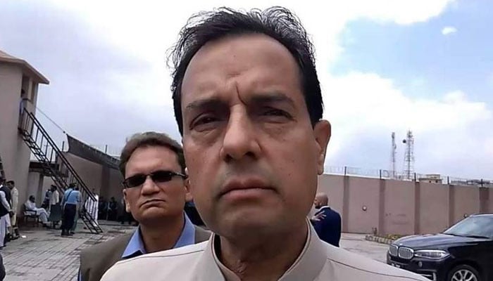 کیپٹن ریٹائرڈ صفدر کا بیان اور وکلا برادری کا ردعمل: ایک تفصیلی جائزہ