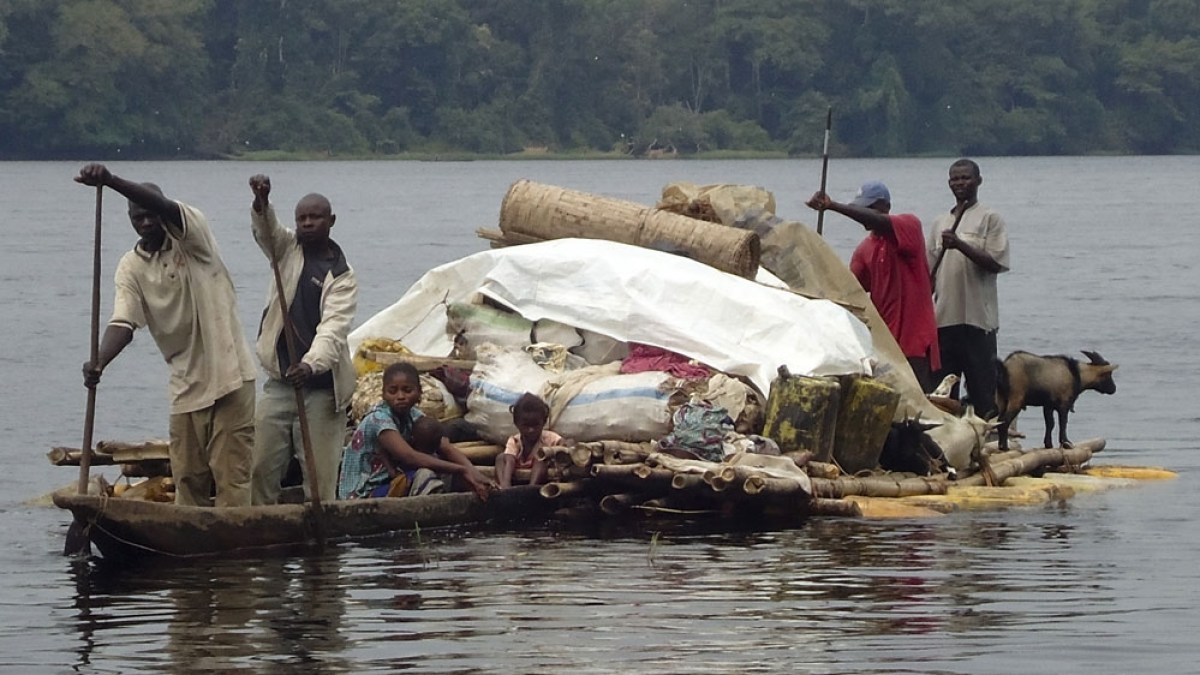 Congo River Disaster Exposes Central African Transport Vulnerabilities