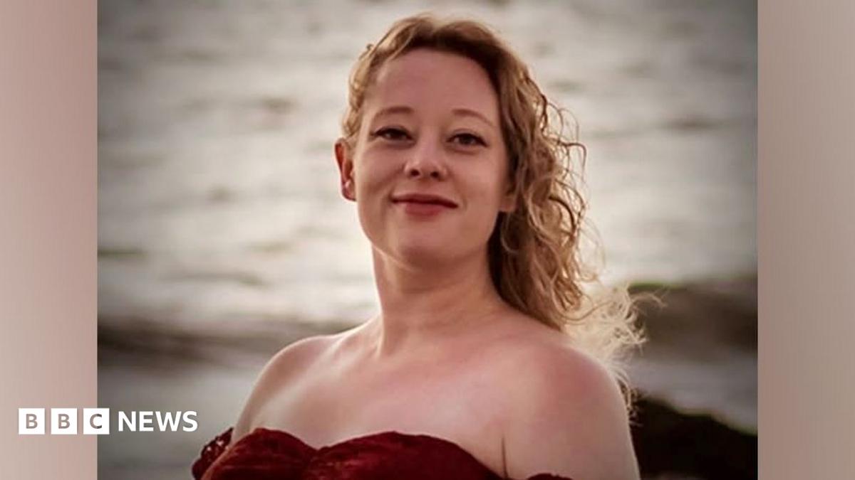 Family of US Woman Killed by ICE Agent Sues Trump Officials