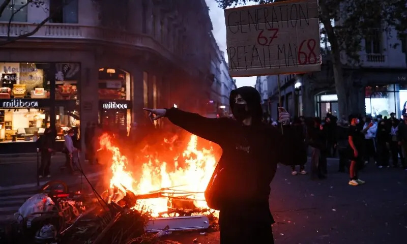 French Nationwide Protests Intensify Amid Soaring Inflation and Retail Disruptions