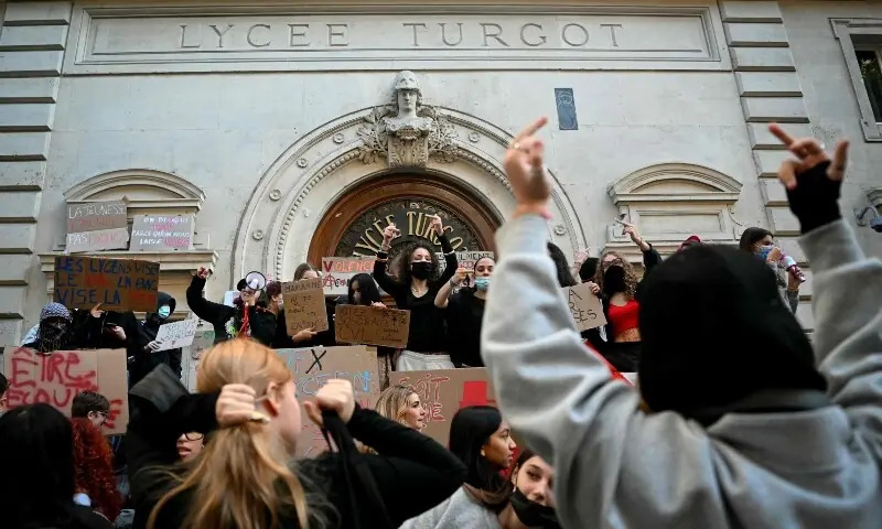 French School Shutdowns Spark Wider Economic and Trade Anxiety