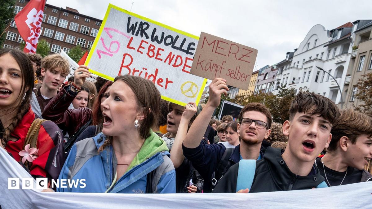 German Student Strikes Spark Debate Over Conscription and European Defense