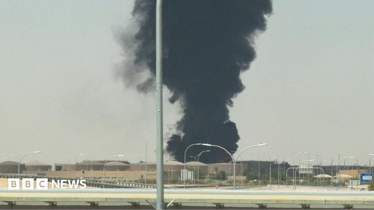 Houthi Strike Near Riyadh Airport Escalates Gulf Regional Security Risks