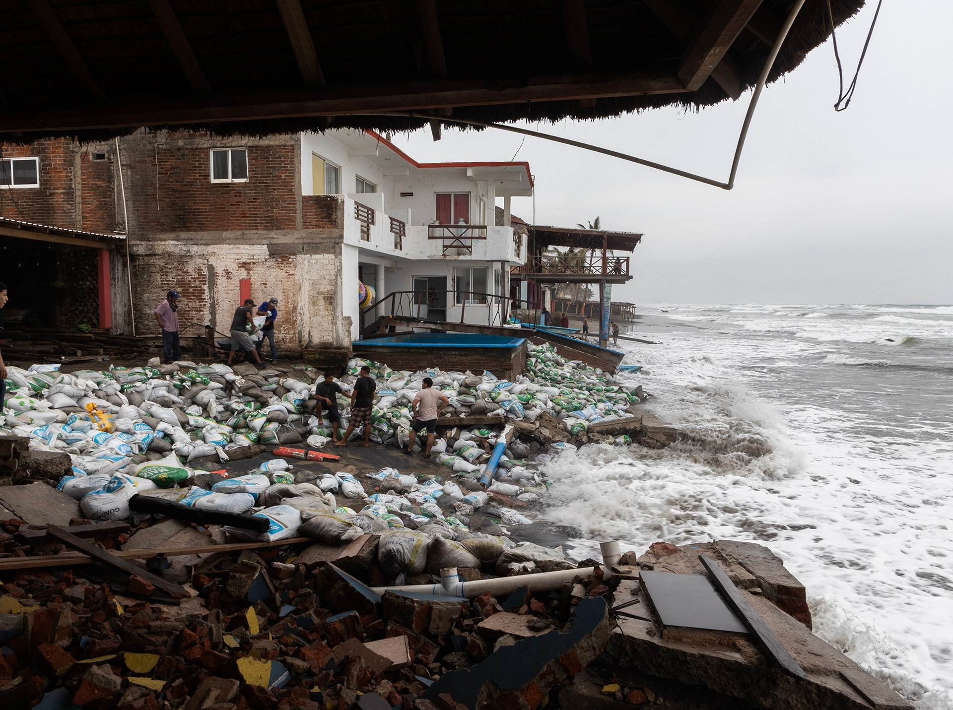Hurricane Polo Threatens Mexican Infrastructure and Key Supply Chains