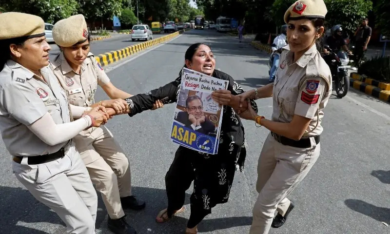Indian Police Detain Protesters Amid Gen Z Electoral Backlash