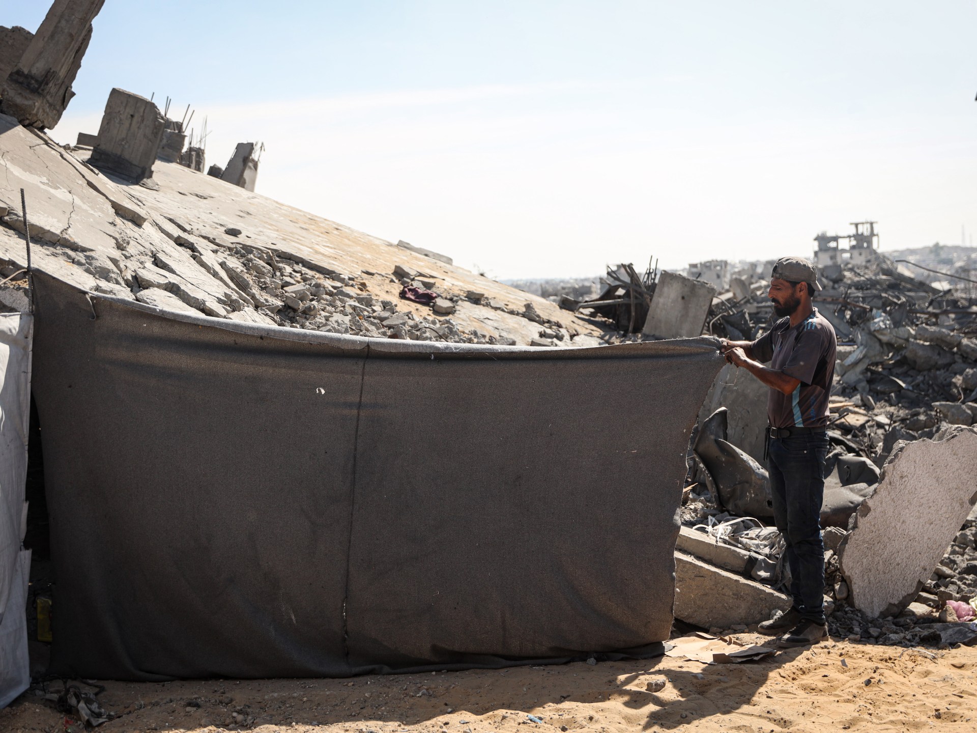 Israeli Military Advances Yellow Line Perimeter in Gaza Amid Humanitarian Strain