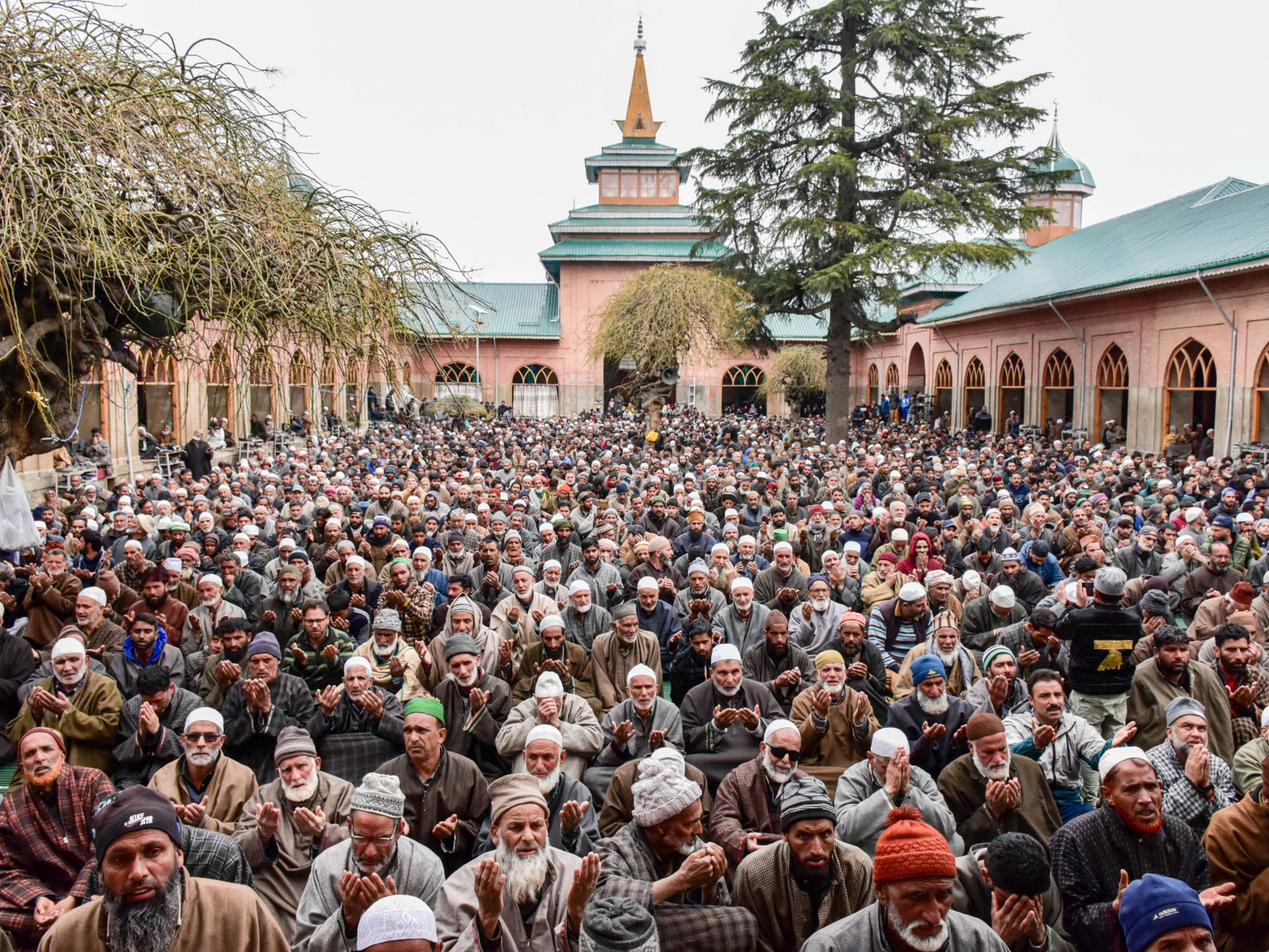 Kashmir Sermon Standardization Proposal Triggers Political Backlash and Regional Instability Concerns