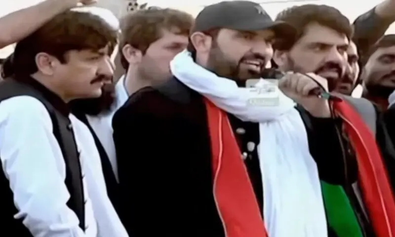 Khyber Pakhtunkhwa Chief Minister Launches PTI March Igniting National Political Crisis