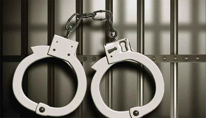 لاہور میں سیاسی کشیدگی: دھرنے کی تیاری اور بغاوت کے مقدمات کے معاشی و سیاسی اثرات