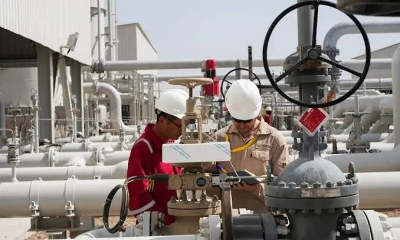 Middle East Conflict Cripples Basra Oil Hub, Threatening Trade
