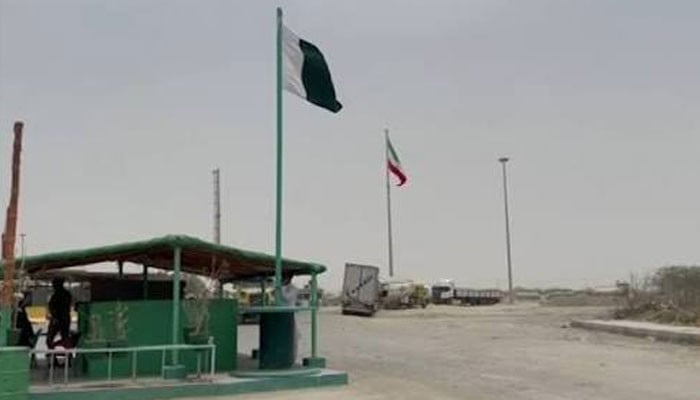 پاک ایران سرحد گبد پر تجارتی سرگرمیوں کی جزوی بحالی، مقامی معیشت میں بہتری کے امکانات