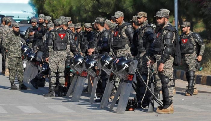 Pakistan Extends Paramilitary Deployment in Capital and Punjab Amid Political Unrest