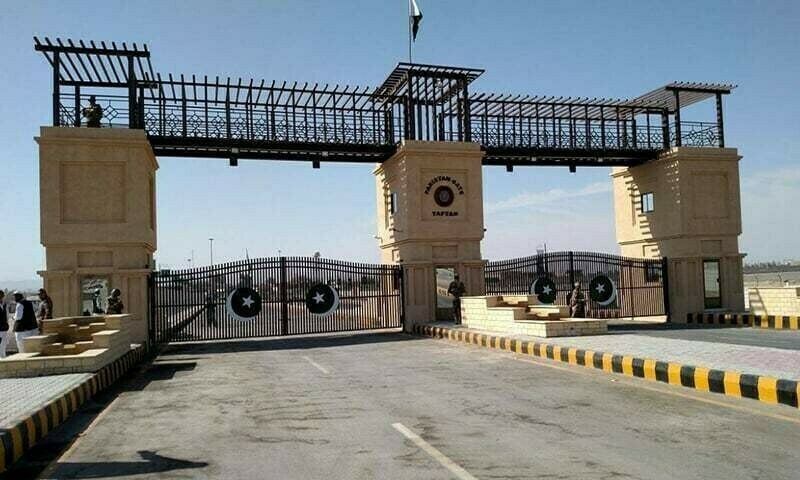 Pakistan Suspends Key Iran Trade Corridors Citing Security Concerns