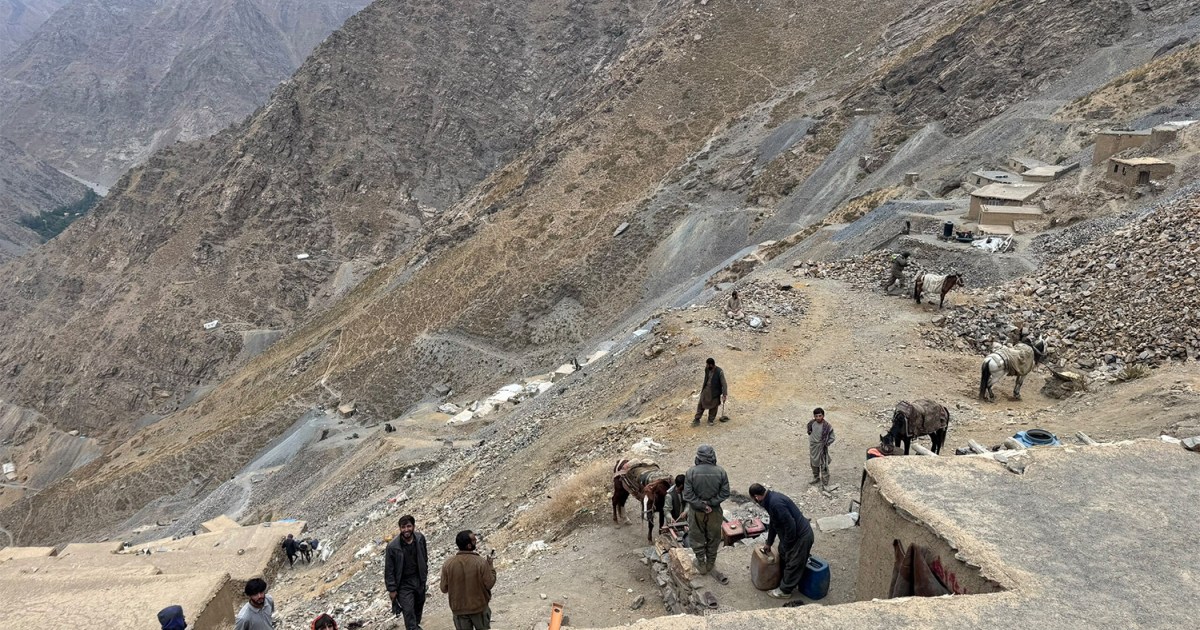 Panjshir Emeralds Draw Global Buyers Amid Mining Hardships