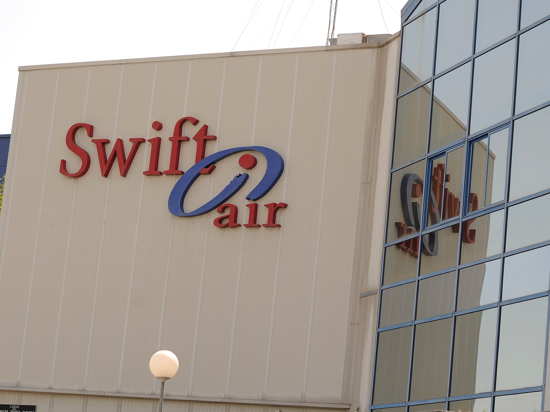 Paris Court Convicts Swiftair Over 2014 Mali Crash