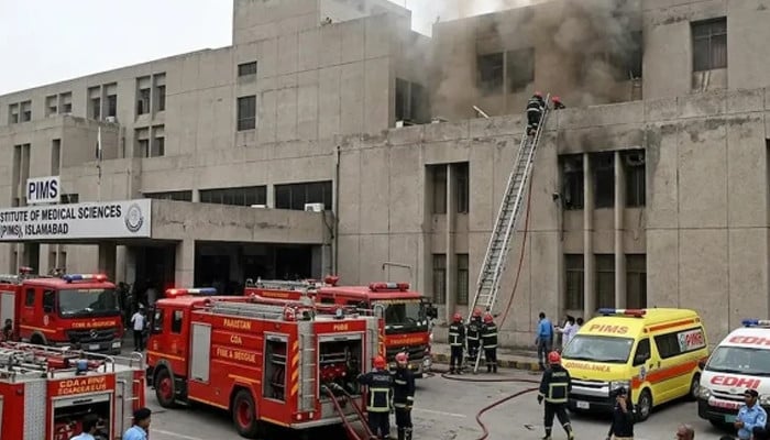 پمز سانحہ: مقدمہ درج کرنے کی درخواست پر دلائل مکمل، عدالت کا فیصلہ محفوظ