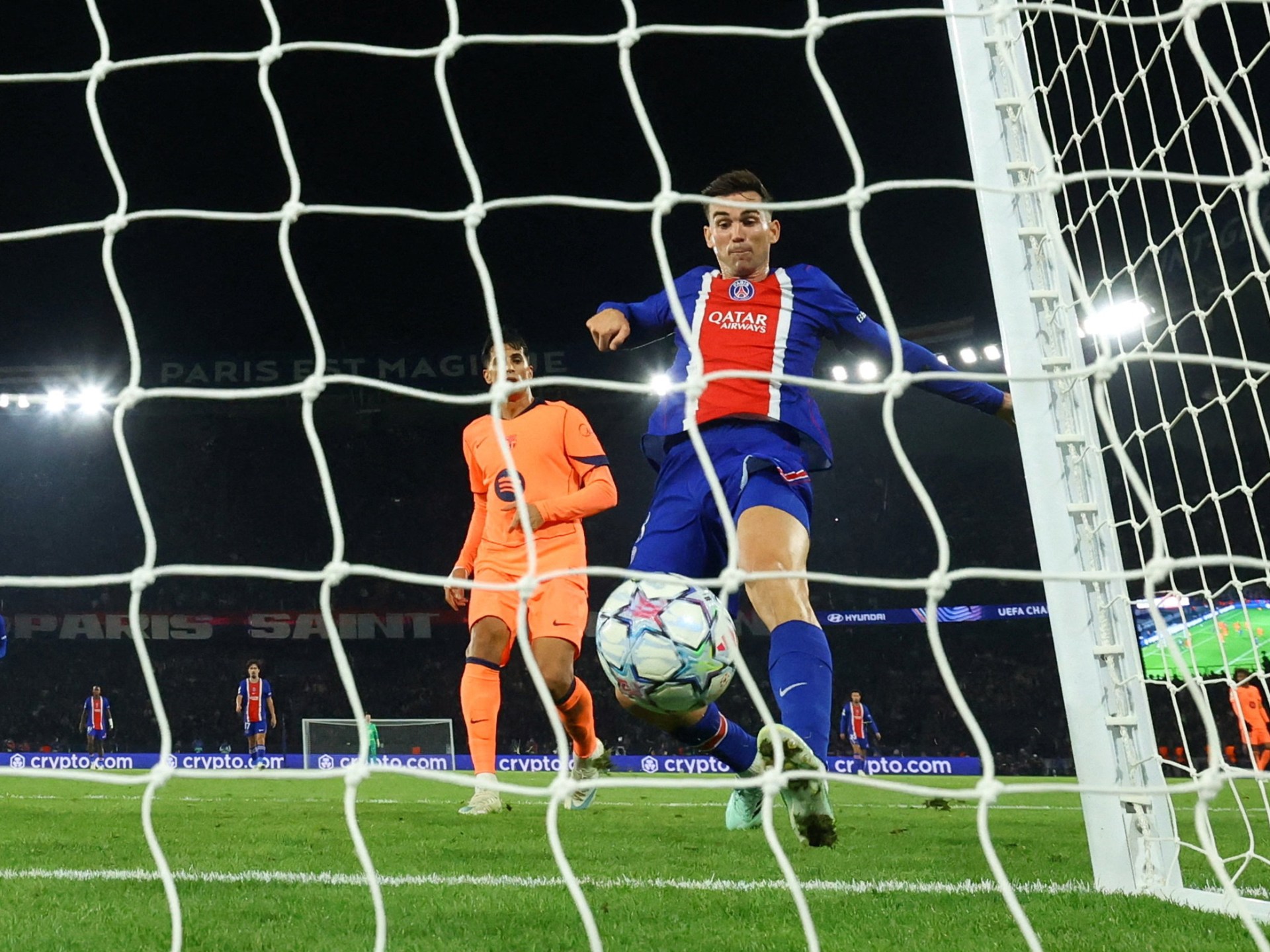 Qatar-Backed PSG Overcomes Barcelona as Gulf Sovereign Sports Investments Expand
