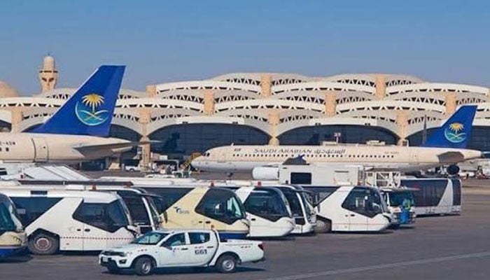 ریاض ایئرپورٹ کی جزوی بندش کے تناظر میں سعودی ایئرلائن کا پاکستان کے لیے اضافی پروازوں کا فیصلہ