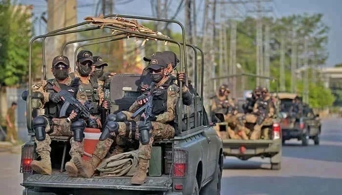 Security Forces Neutralize Five Terrorists, Secure Hostages Along Kalat Highway