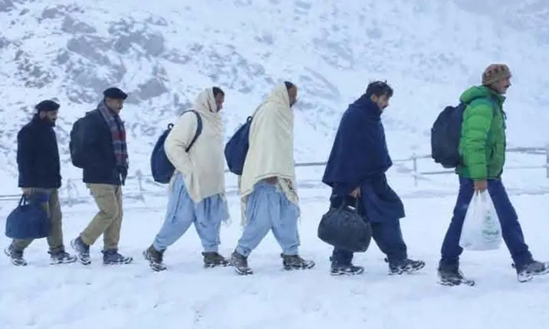 Severe Weather Paralyzes Gilgit-Baltistan Transit Corridors, Claiming Two Lives