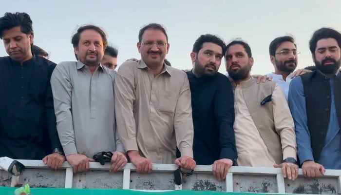 لکی مروت میں سہیل آفریدی کی قیادت میں لانگ مارچ کا آغاز، سیاسی و معاشی حلقوں میں ہلچل