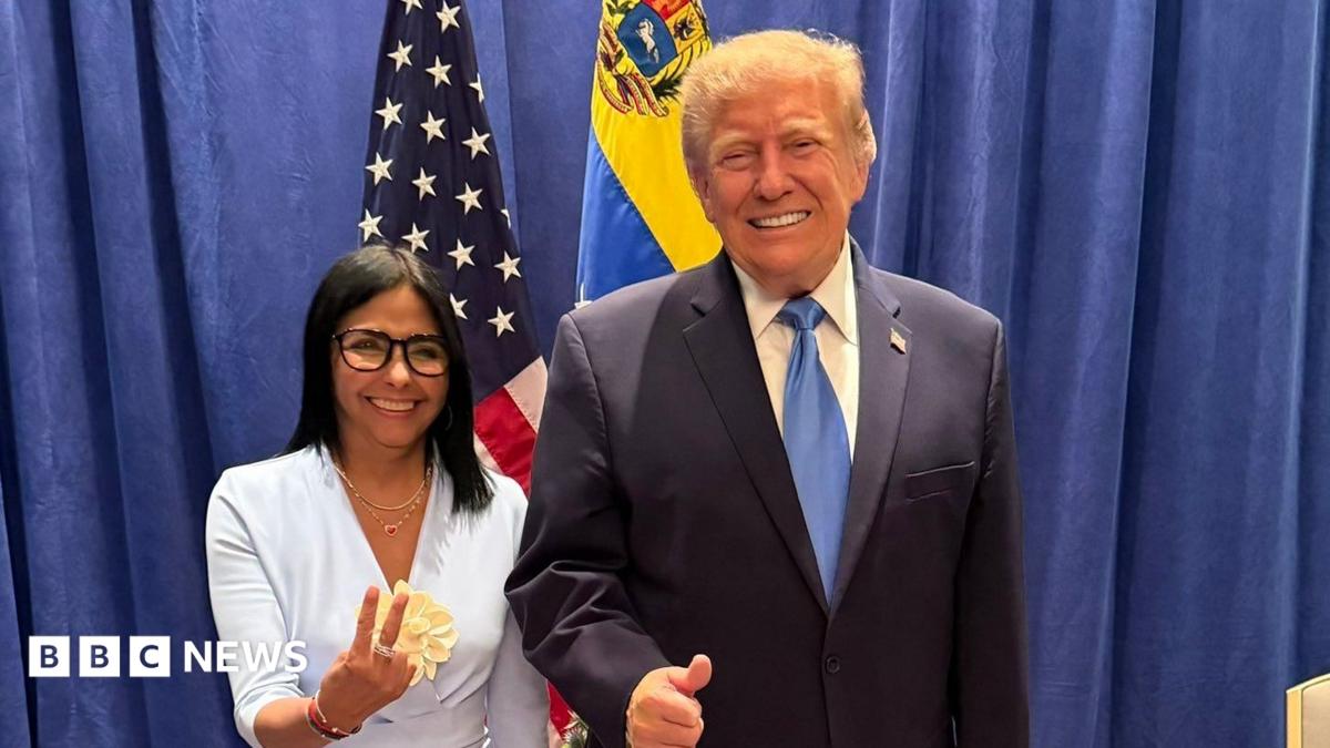 Trump and US-Backed Venezuelan President Meet Amid Deepening Crisis