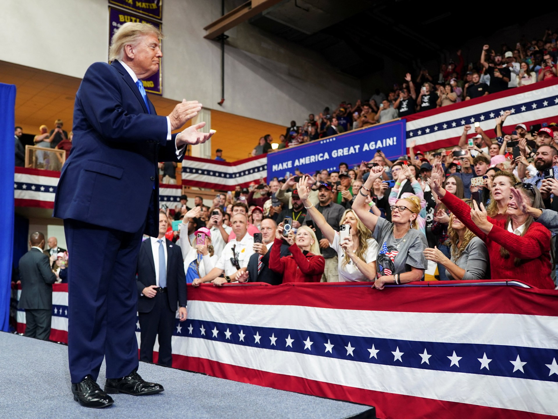 Trump Rallies Ohio Base as Midterm Elections Spark Global Market Uncertainty