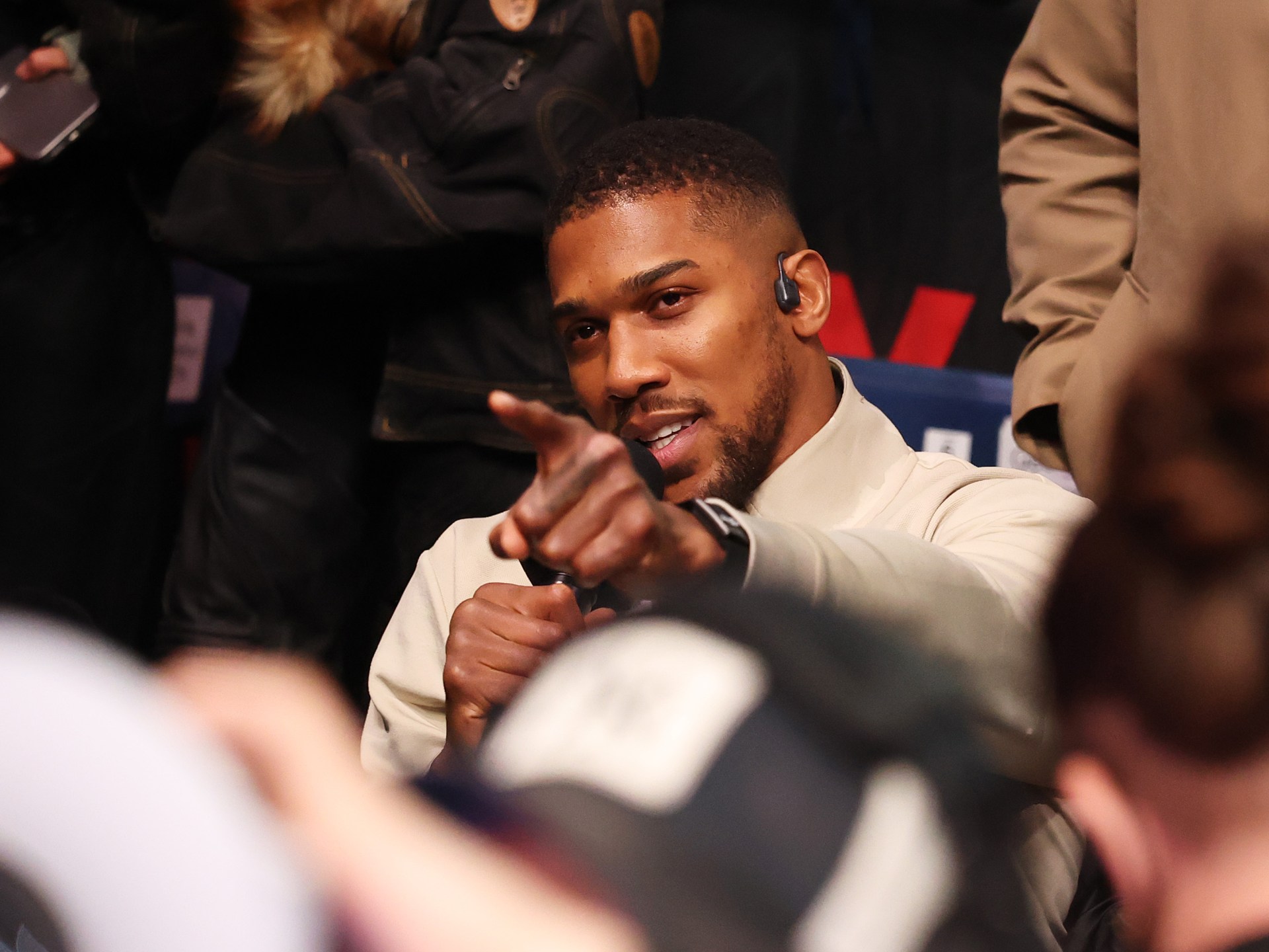 Tyson Fury and Anthony Joshua Confirm Cardiff Blockbuster for December