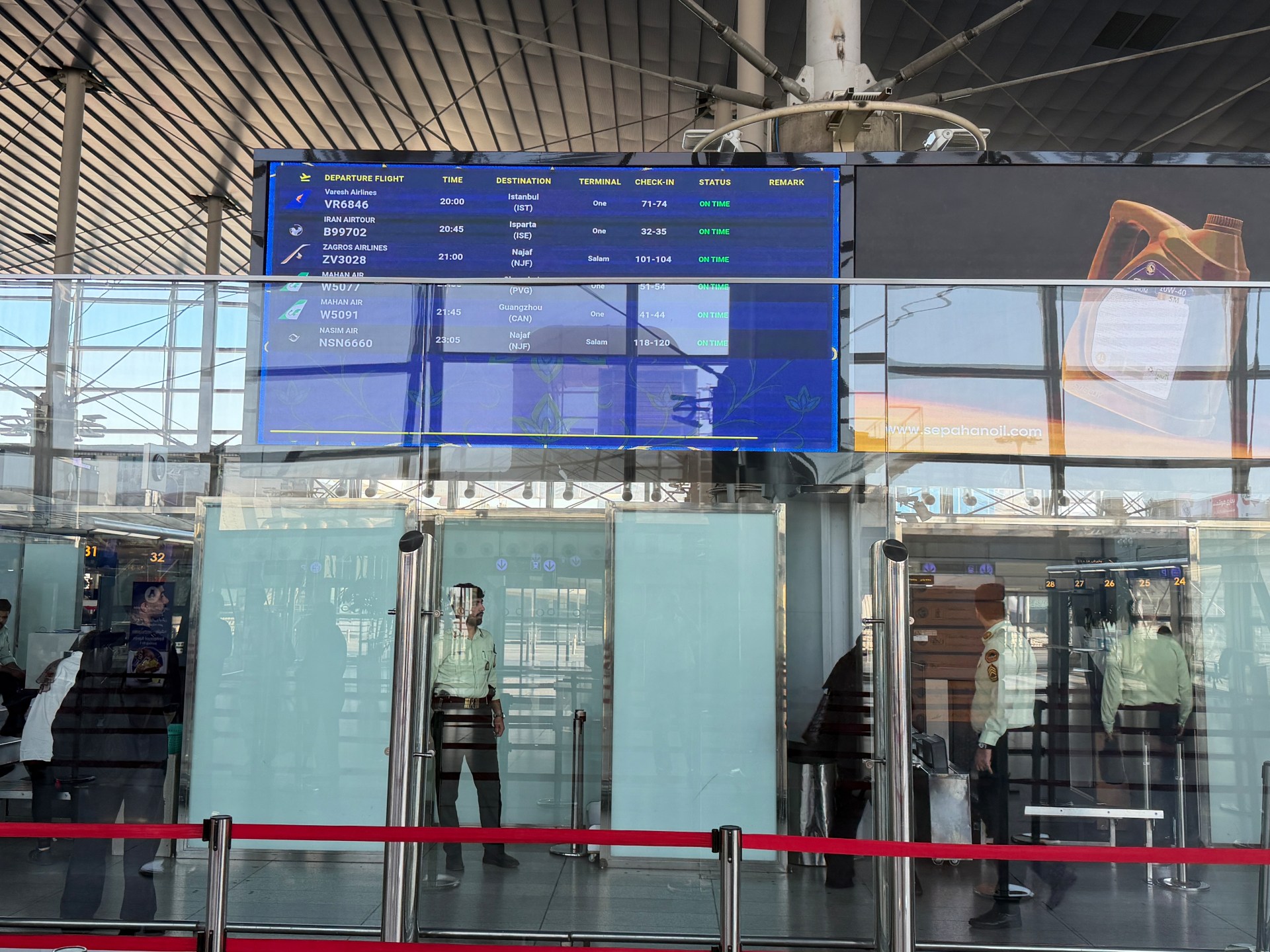 UAE Bars Iranian Airlines As US Sanctions Squeeze Aviation Sector