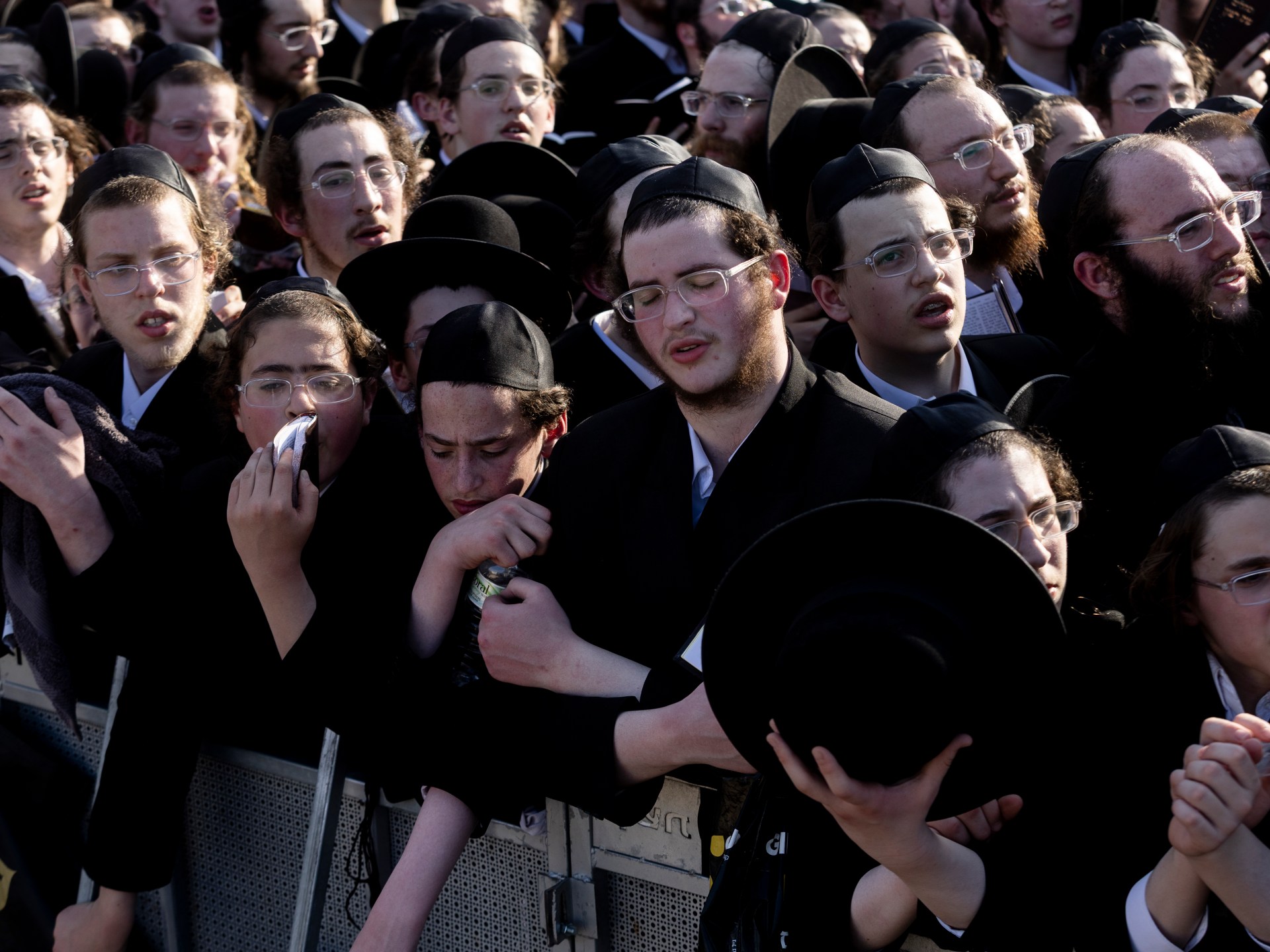 Ultra-Orthodox Rabbi's Anti-Zionist Remarks Stir Israeli Political Crisis