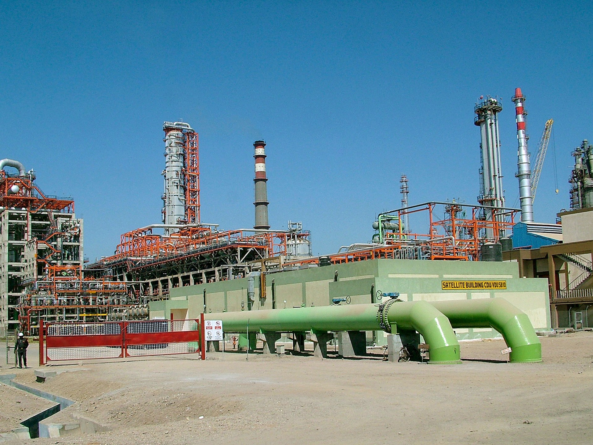 US Diplomatic Push Targets Indian Refining Giant Amid Shifting Energy Sanctions