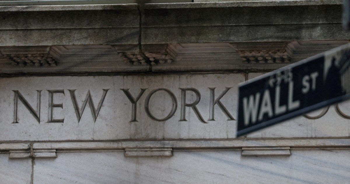 US Equities Surge to Record Highs Amid AI Optimism