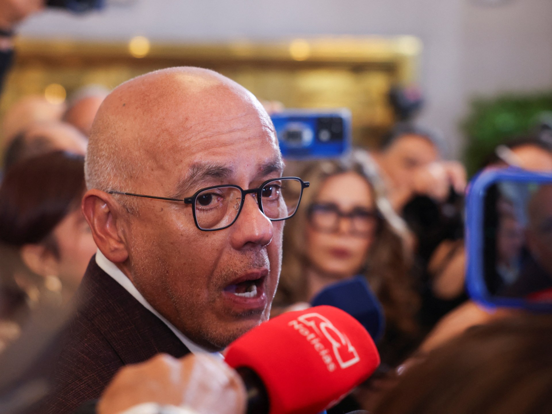 US Removes Sanctions on Venezuelan Assembly Chief Amid Oil Diplomacy
