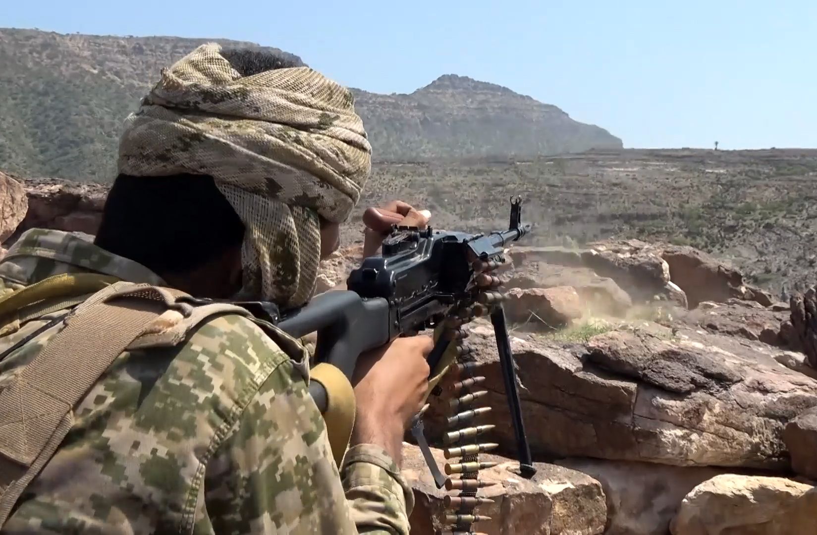 Yemen Clashes Intensify as Houthis Pressure Saudi Coalition Along Border