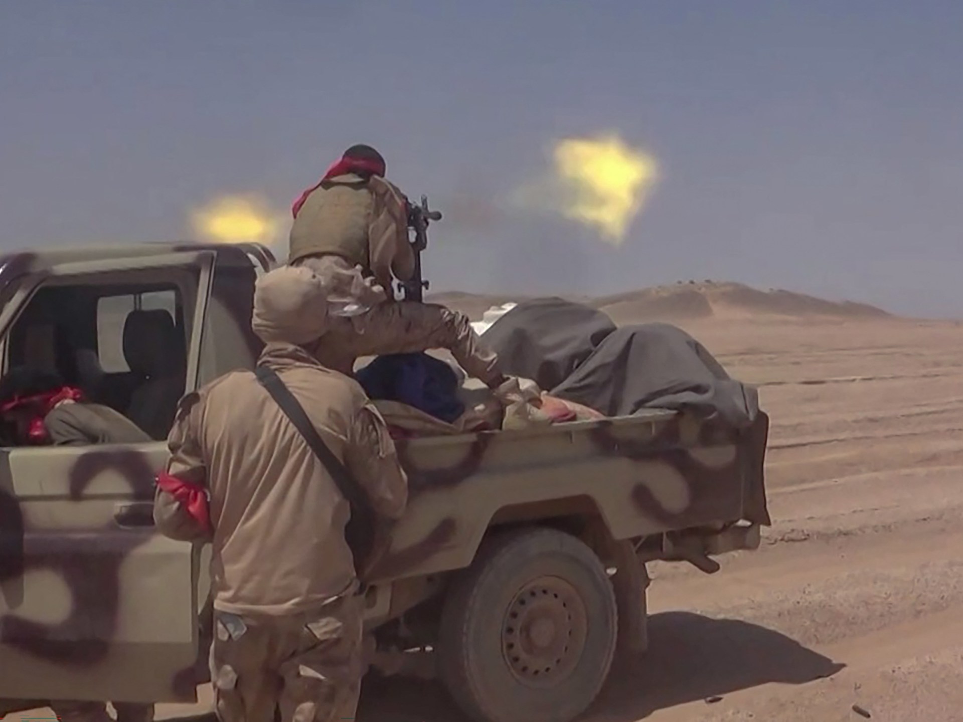 Yemeni Government Launches Dual Military and Diplomatic Push Against Houthi Forces